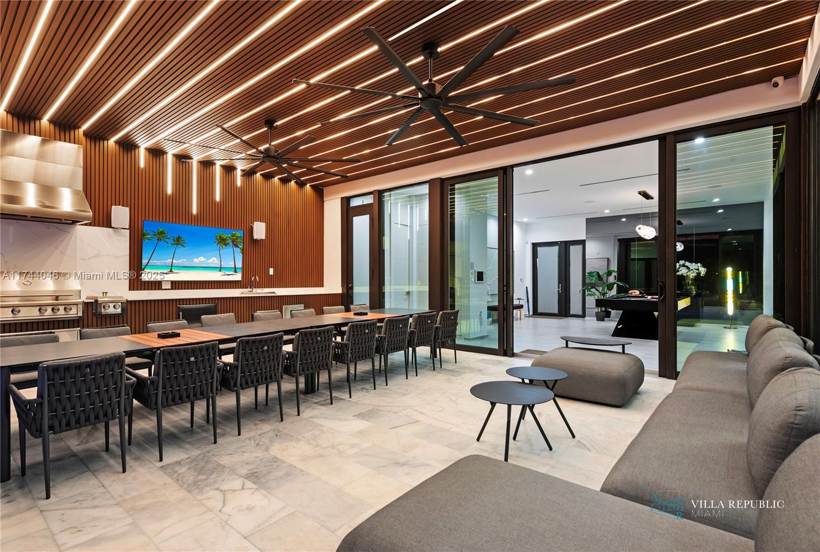 1941 NE 196th Ter Miami, FL 33179