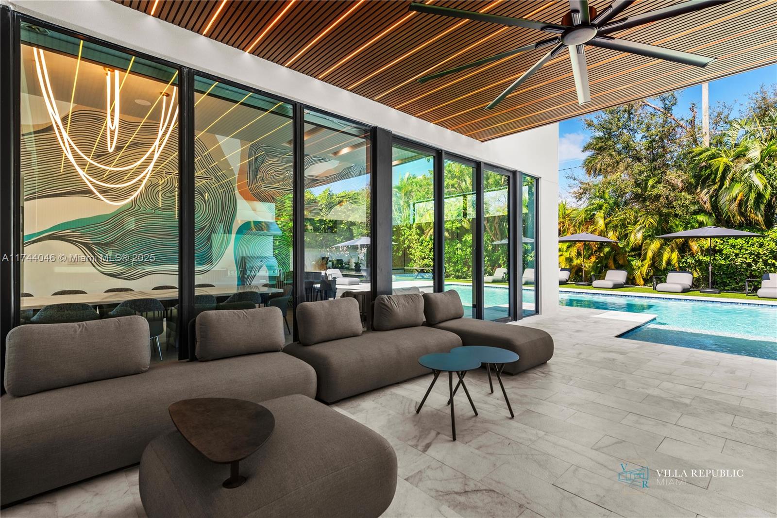 1941 NE 196th Ter Miami, FL 33179