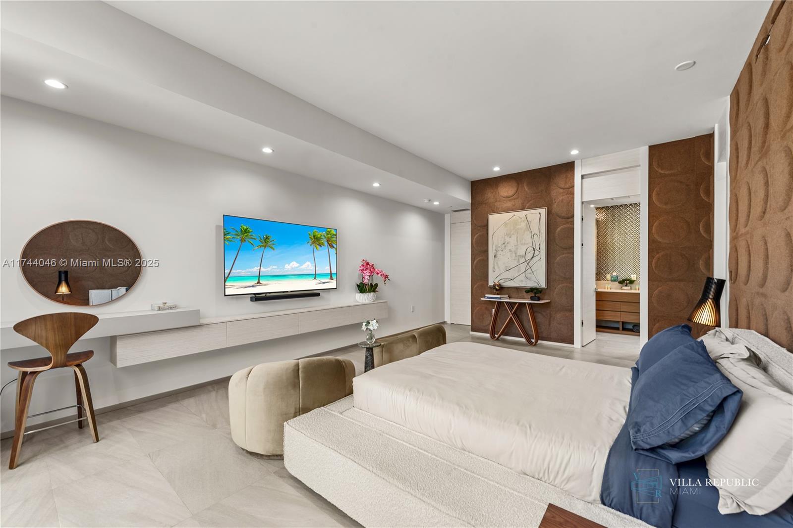 1941 NE 196th Ter Miami, FL 33179