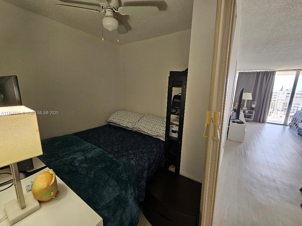 image Plaza Del Prado7