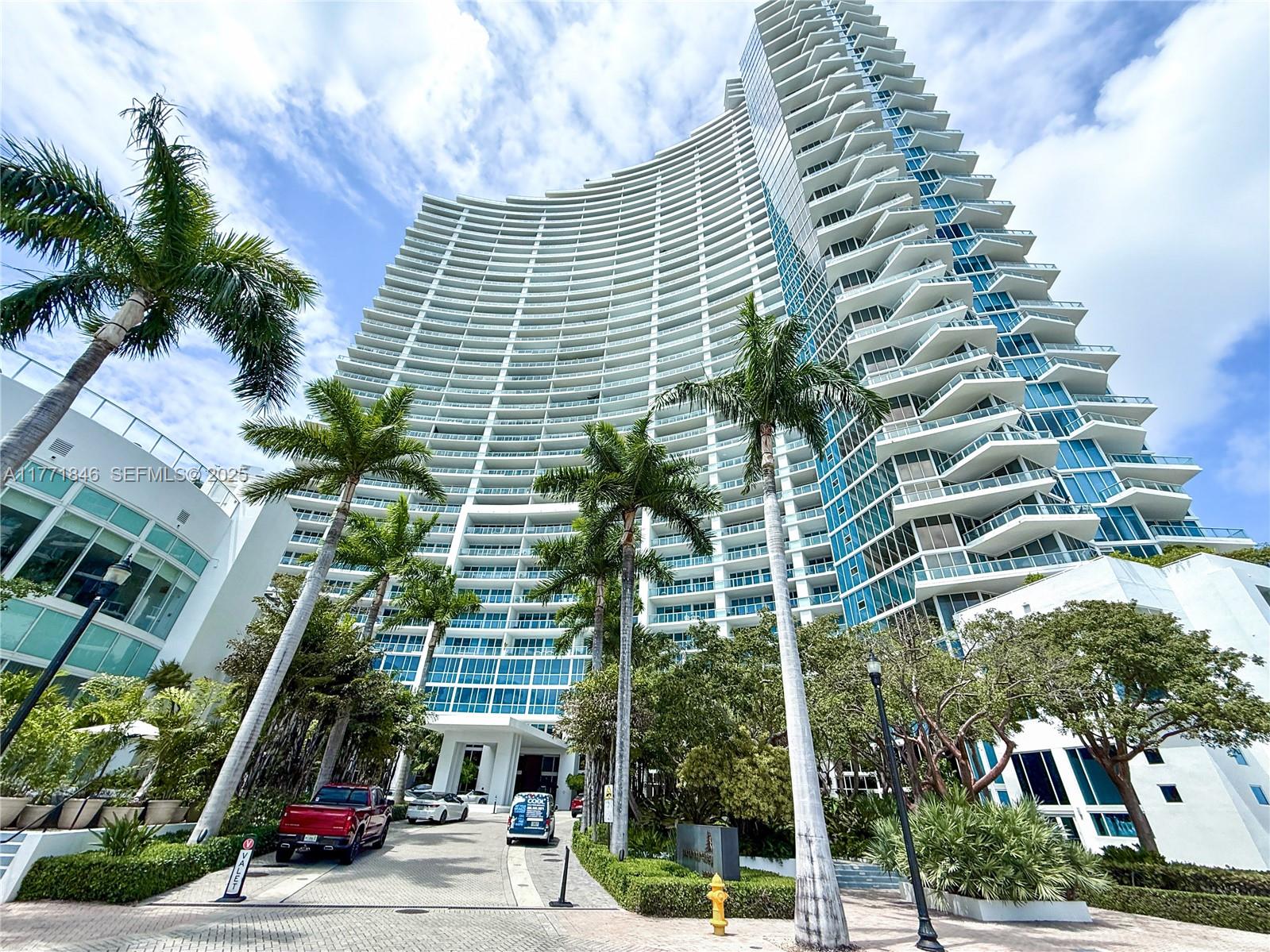 image Paramount Bay Condo40