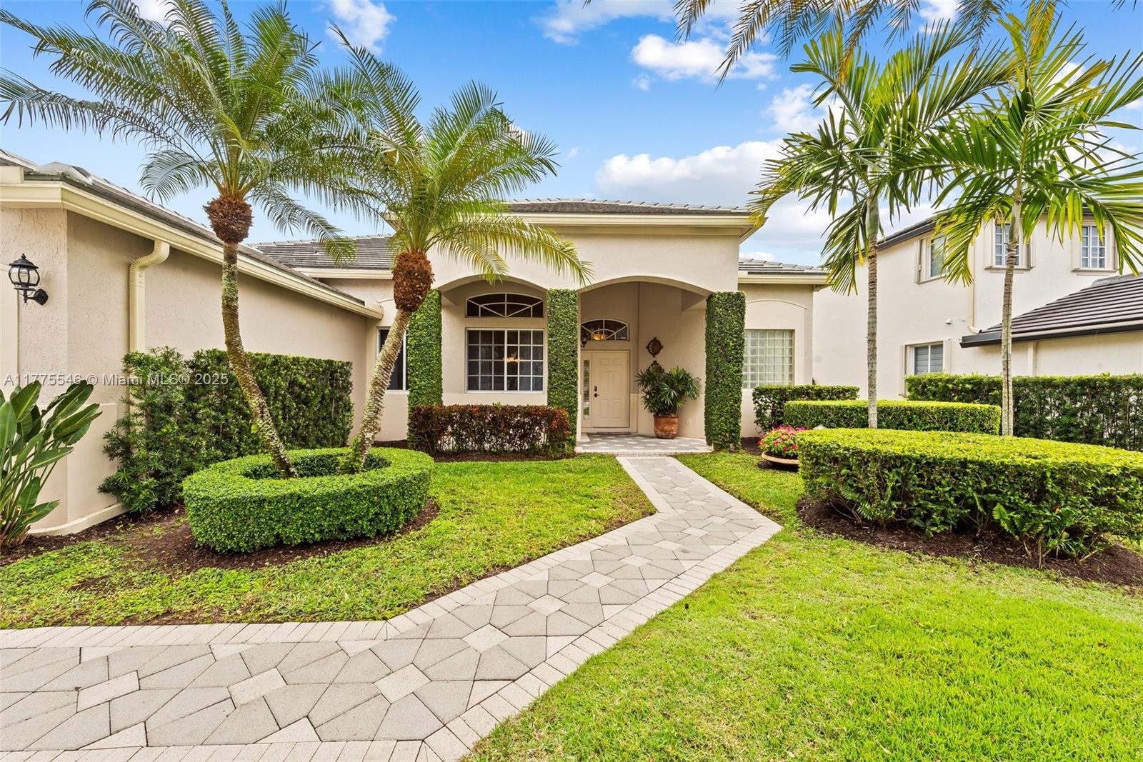 821 Crestview Cir,Weston, FL 33327