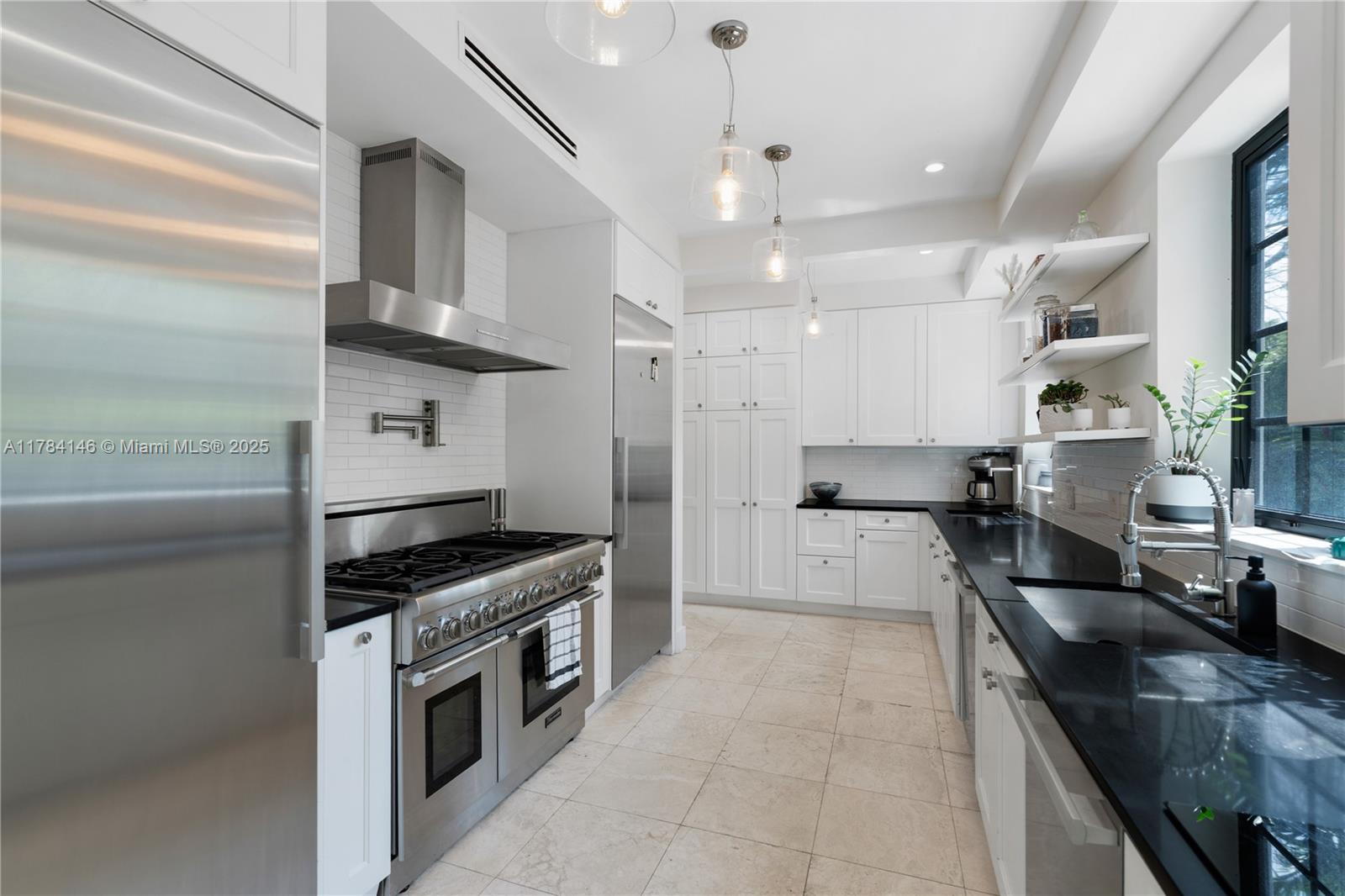 100 E Dilido Dr Miami Beach, FL 33139