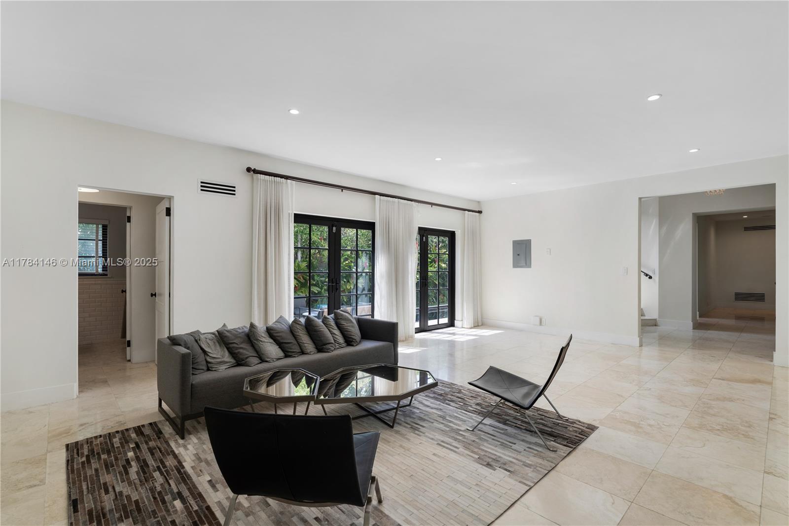 100 E Dilido Dr Miami Beach, FL 33139