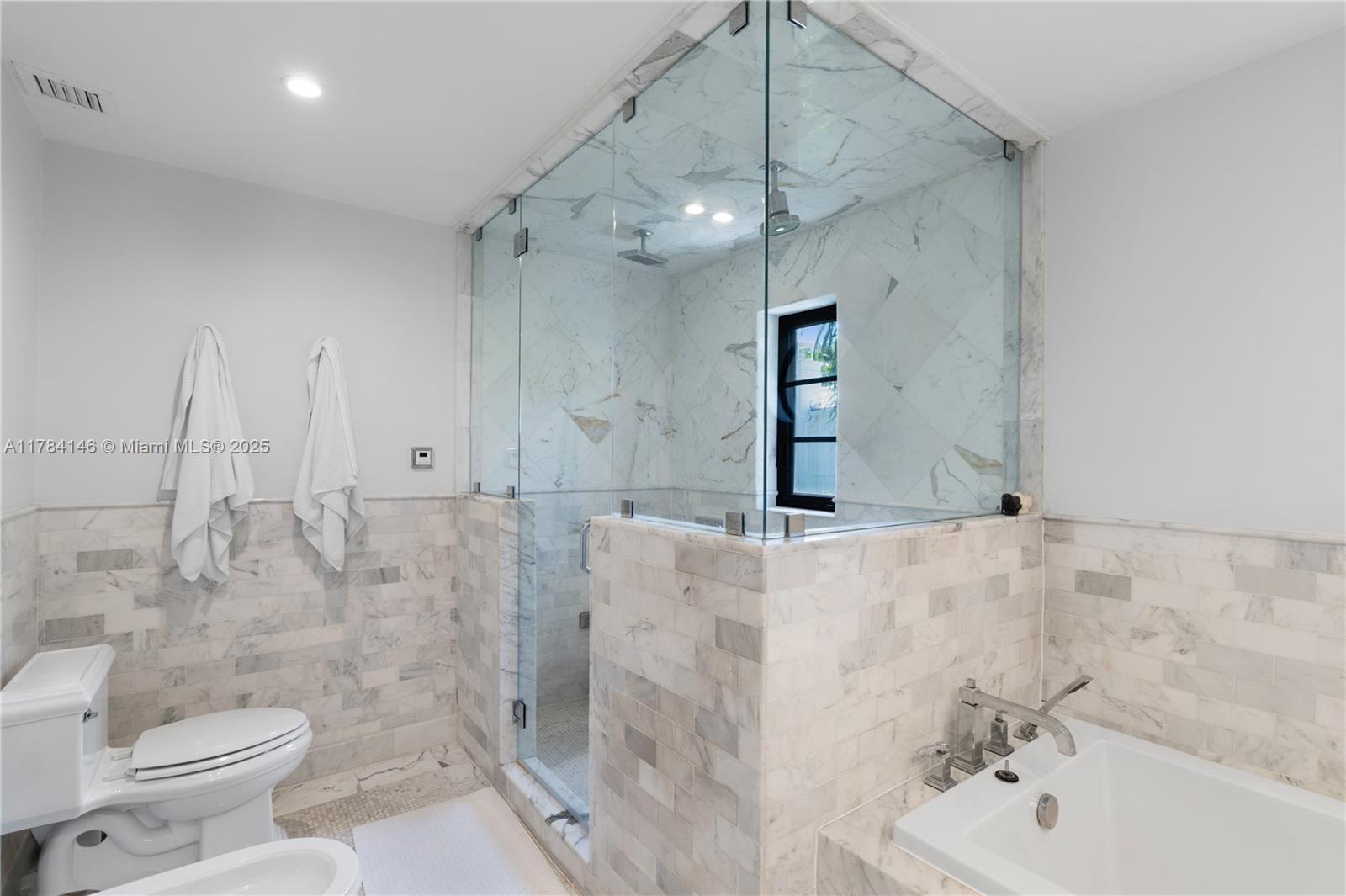 100 E Dilido Dr Miami Beach, FL 33139