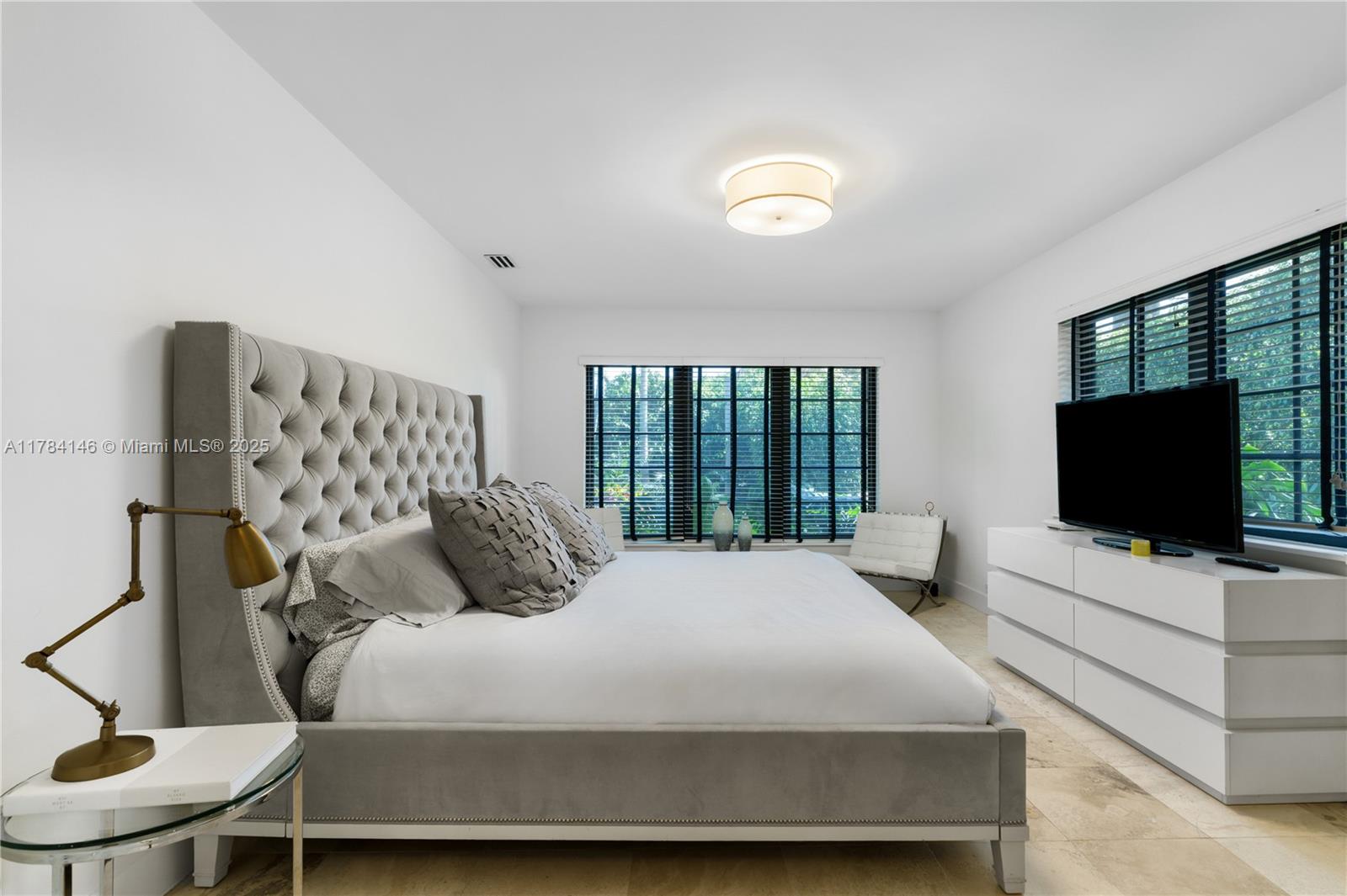 100 E Dilido Dr Miami Beach, FL 33139