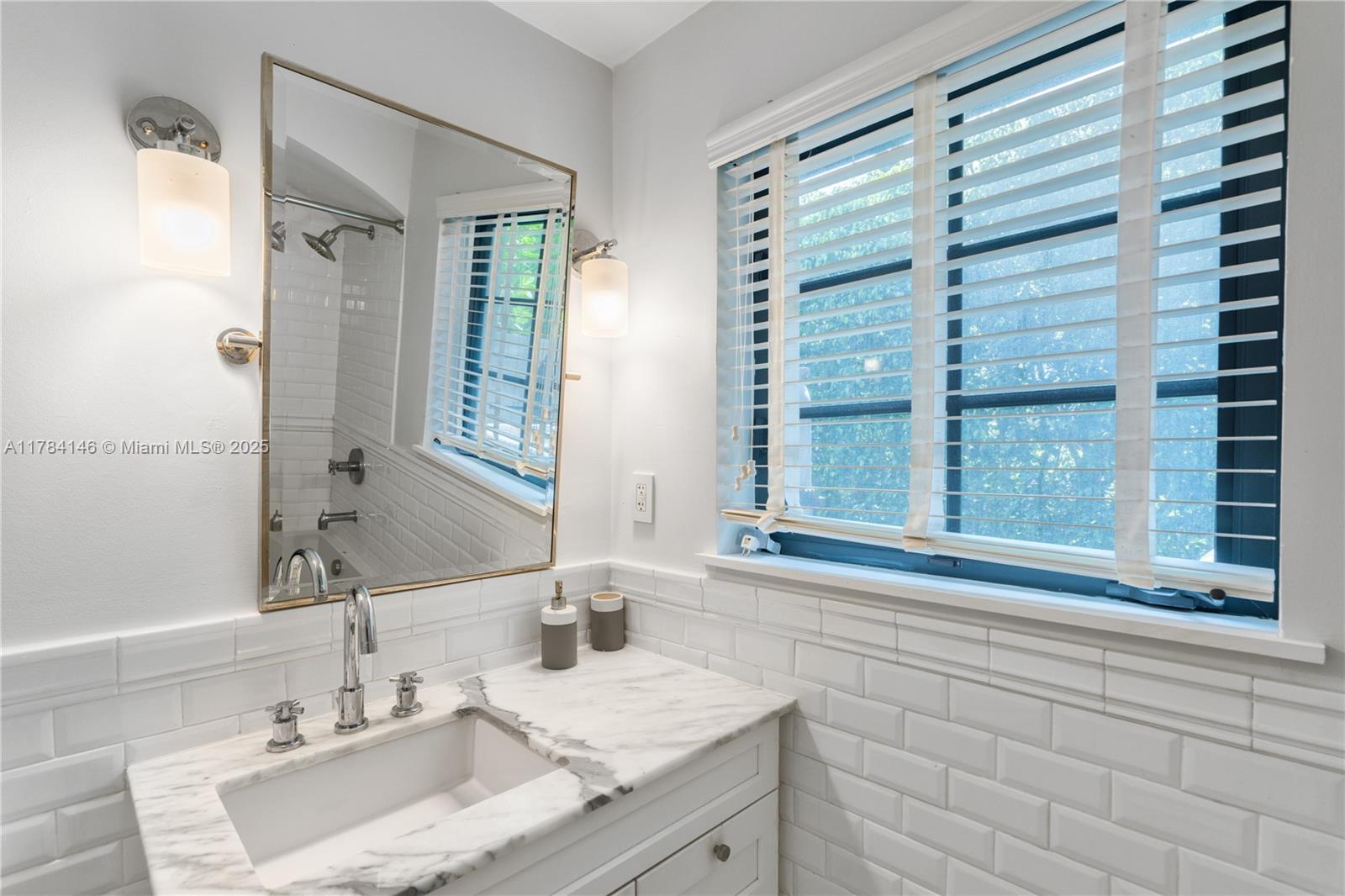 100 E Dilido Dr Miami Beach, FL 33139