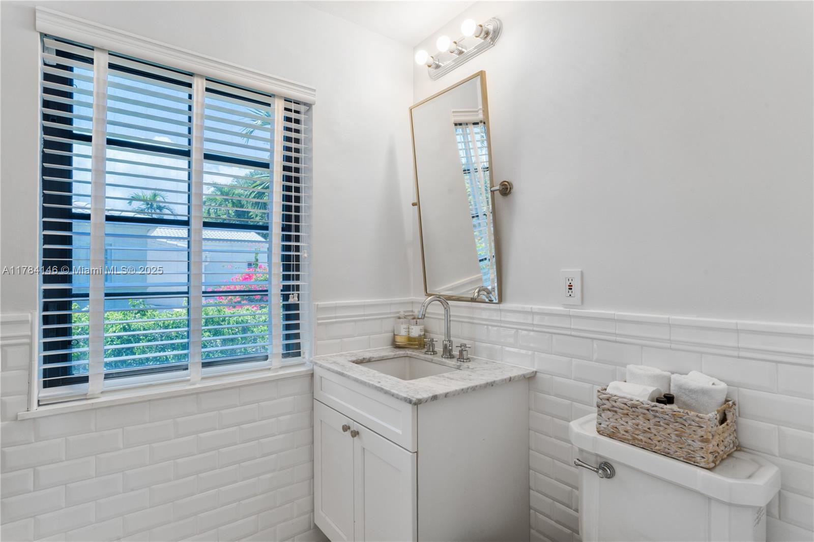 100 E Dilido Dr Miami Beach, FL 33139