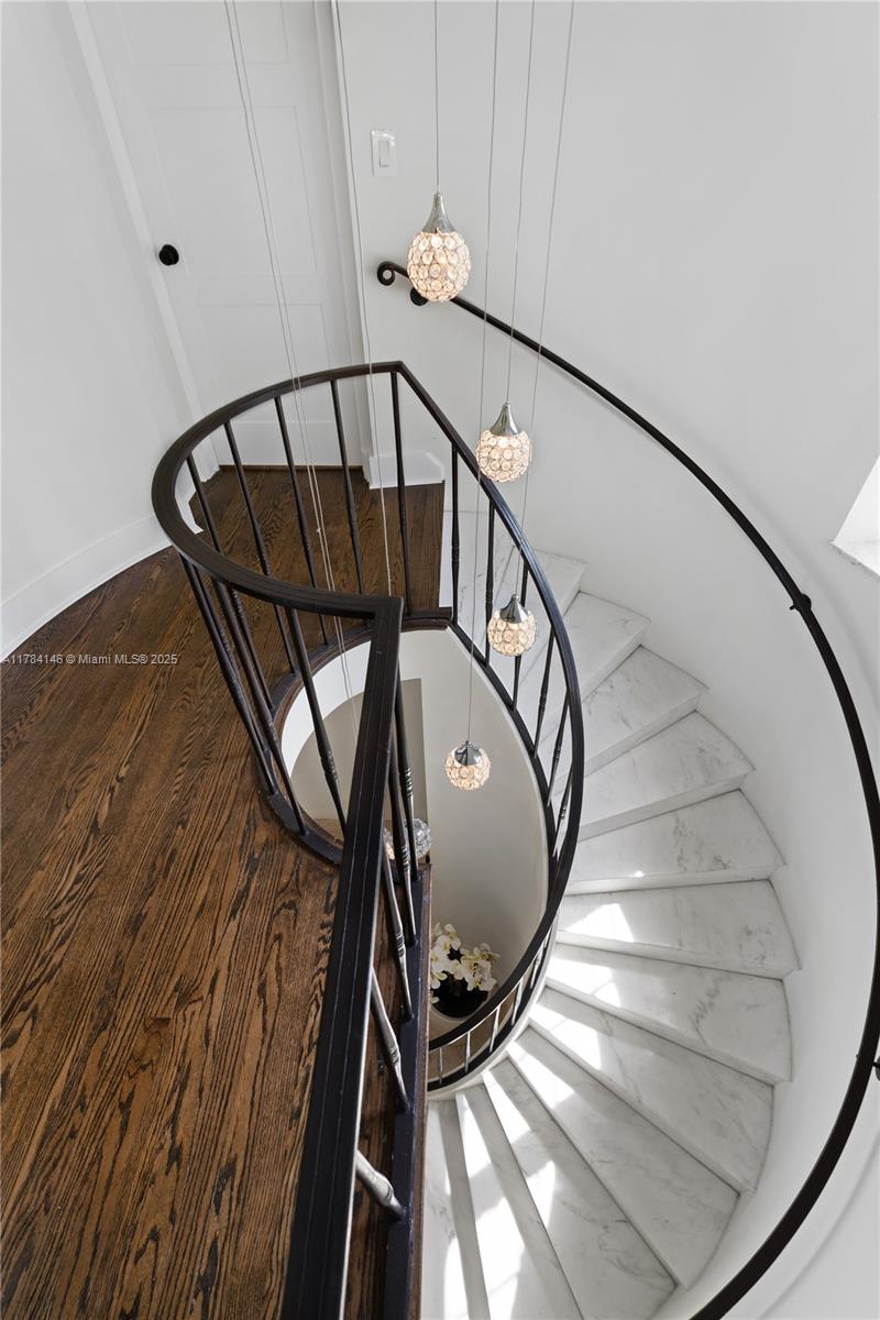 100 E Dilido Dr Miami Beach, FL 33139