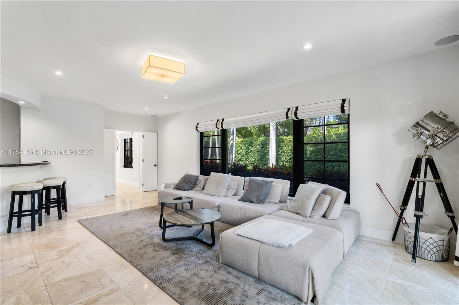 100 E Dilido Dr Miami Beach, FL 33139