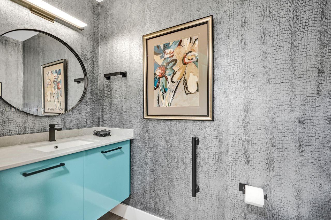 16101 Emerald Estates Dr #342 Weston, FL 33331