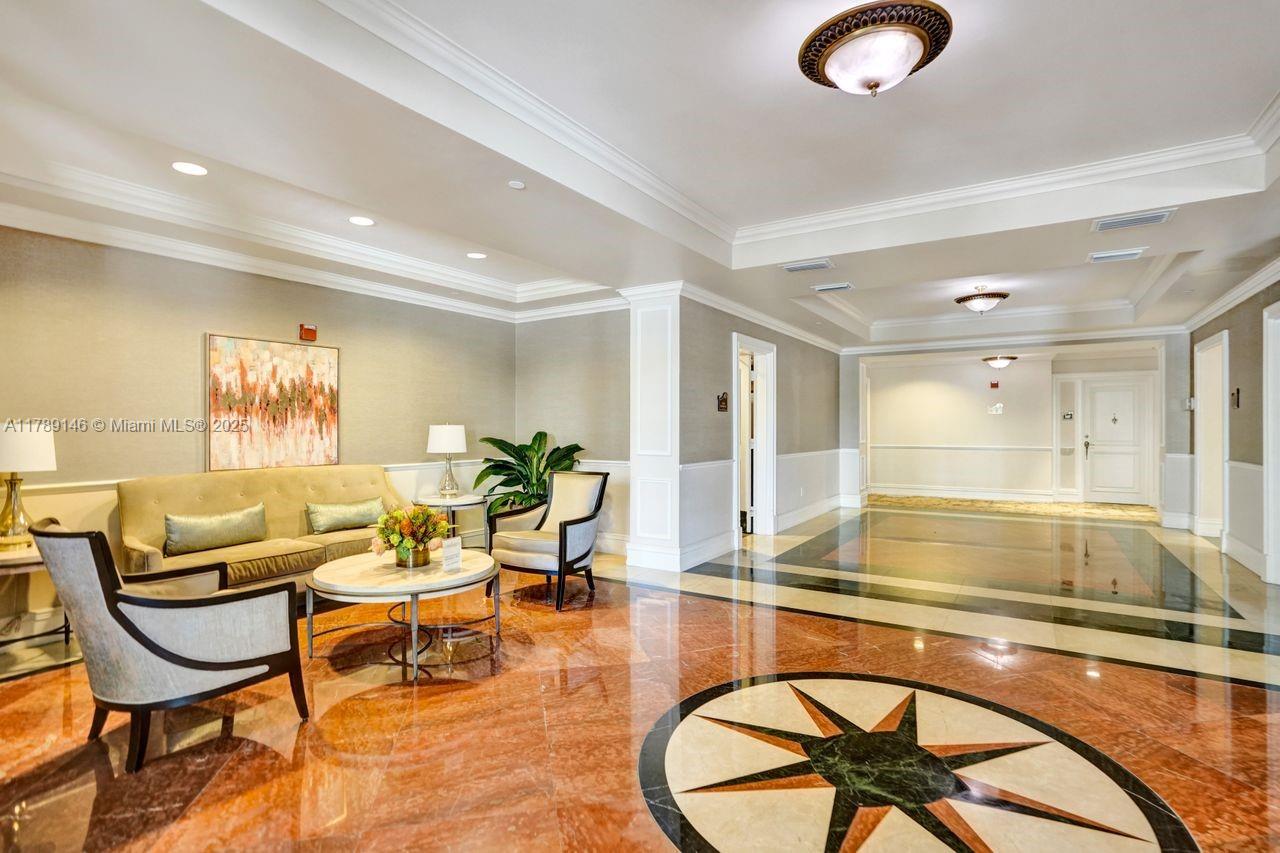 16101 Emerald Estates Dr #342 Weston, FL 33331