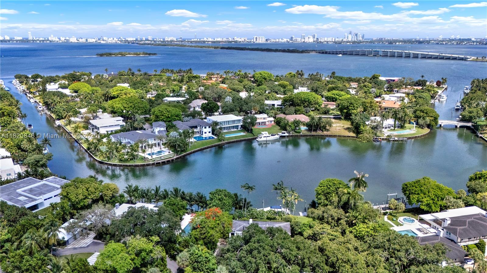 520 Bay Pt Rd Miami, FL 33137 520 Bay Pt Rd Miami, FL 33137