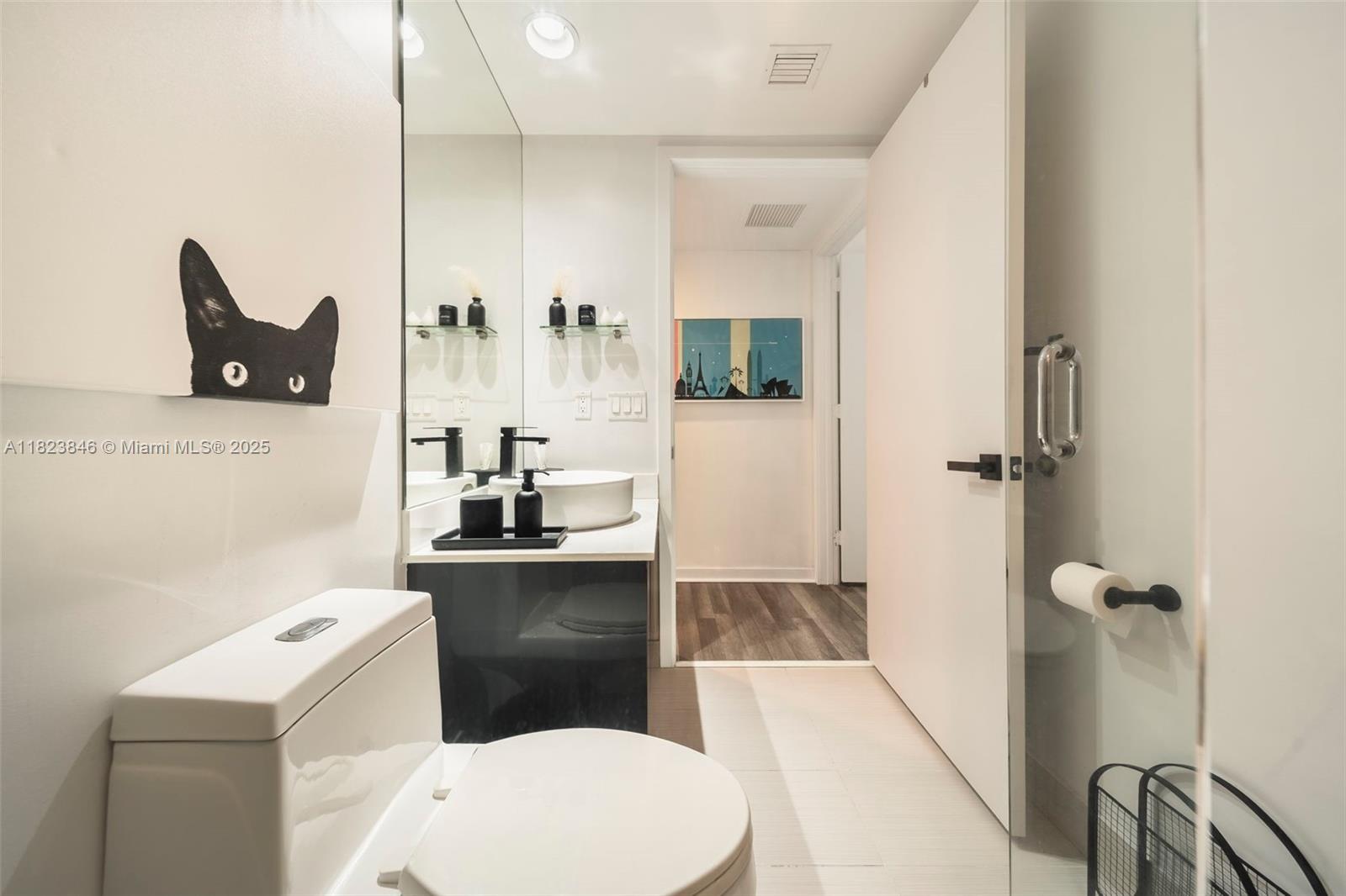 image Mybrickell Condo16