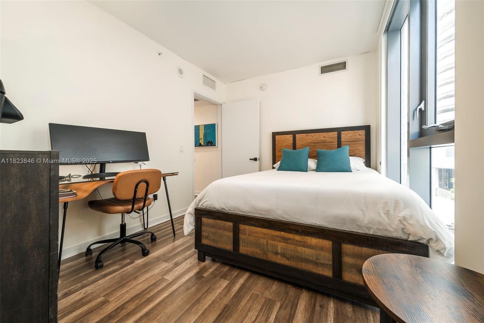 image Mybrickell Condo18