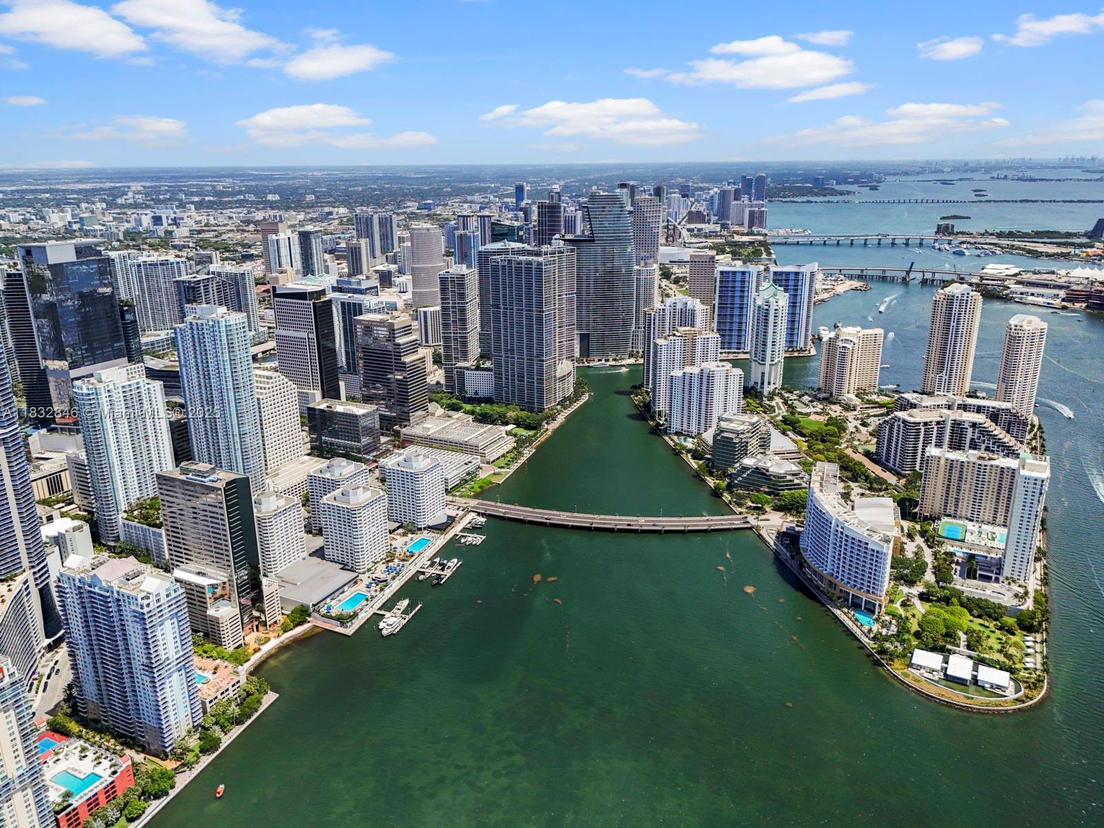 image The Plaza 851 Brickell22