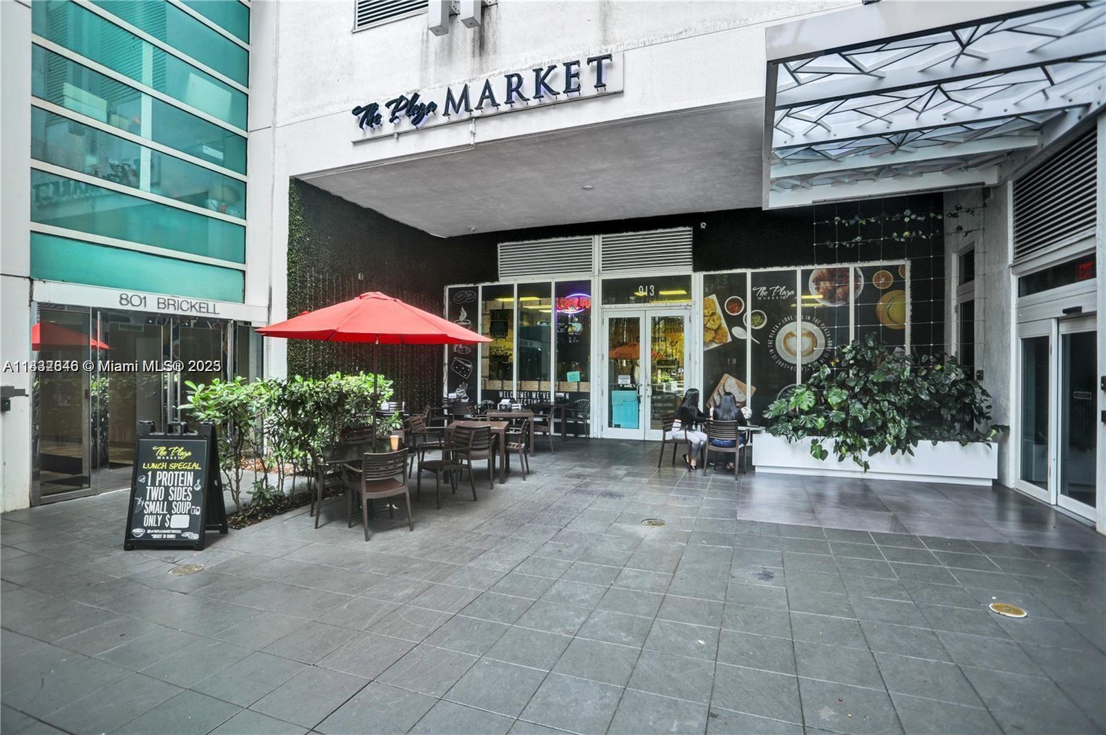 image The Plaza 851 Brickell37