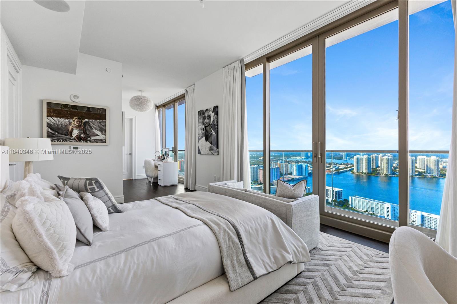 image Estates At Acqualina34