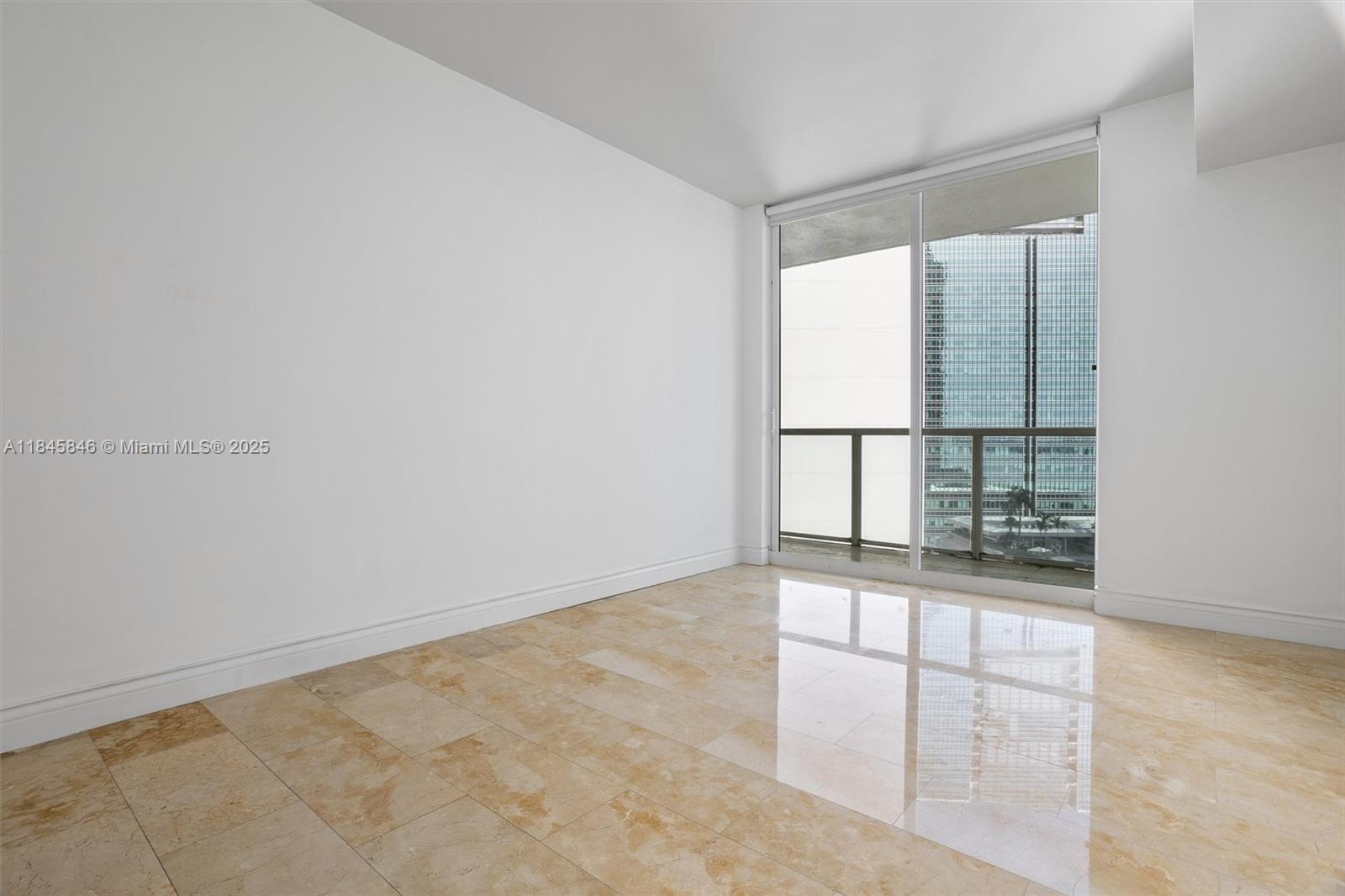 image The Emerald At Brickell12