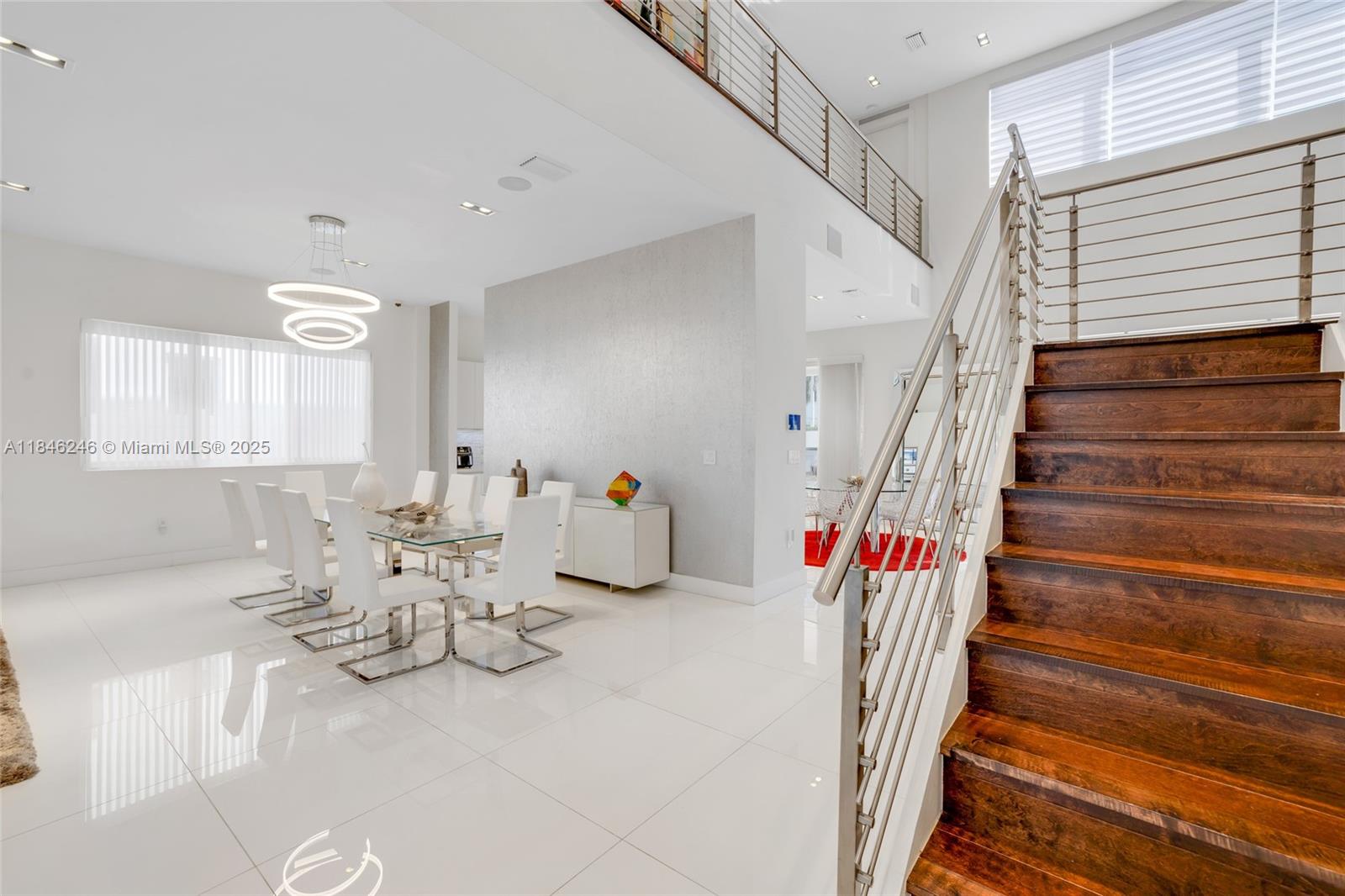 7535 NW 102nd Ct Doral, FL 33178