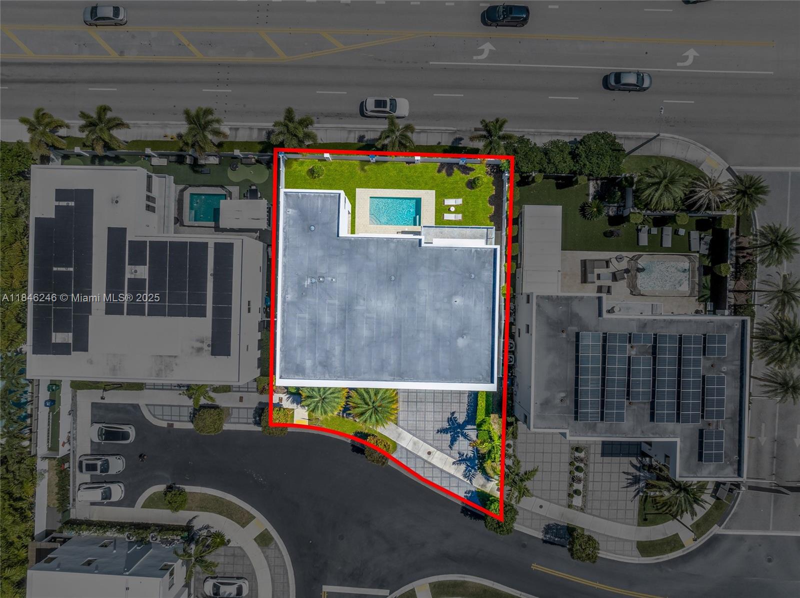 7535 NW 102nd Ct Doral, FL 33178