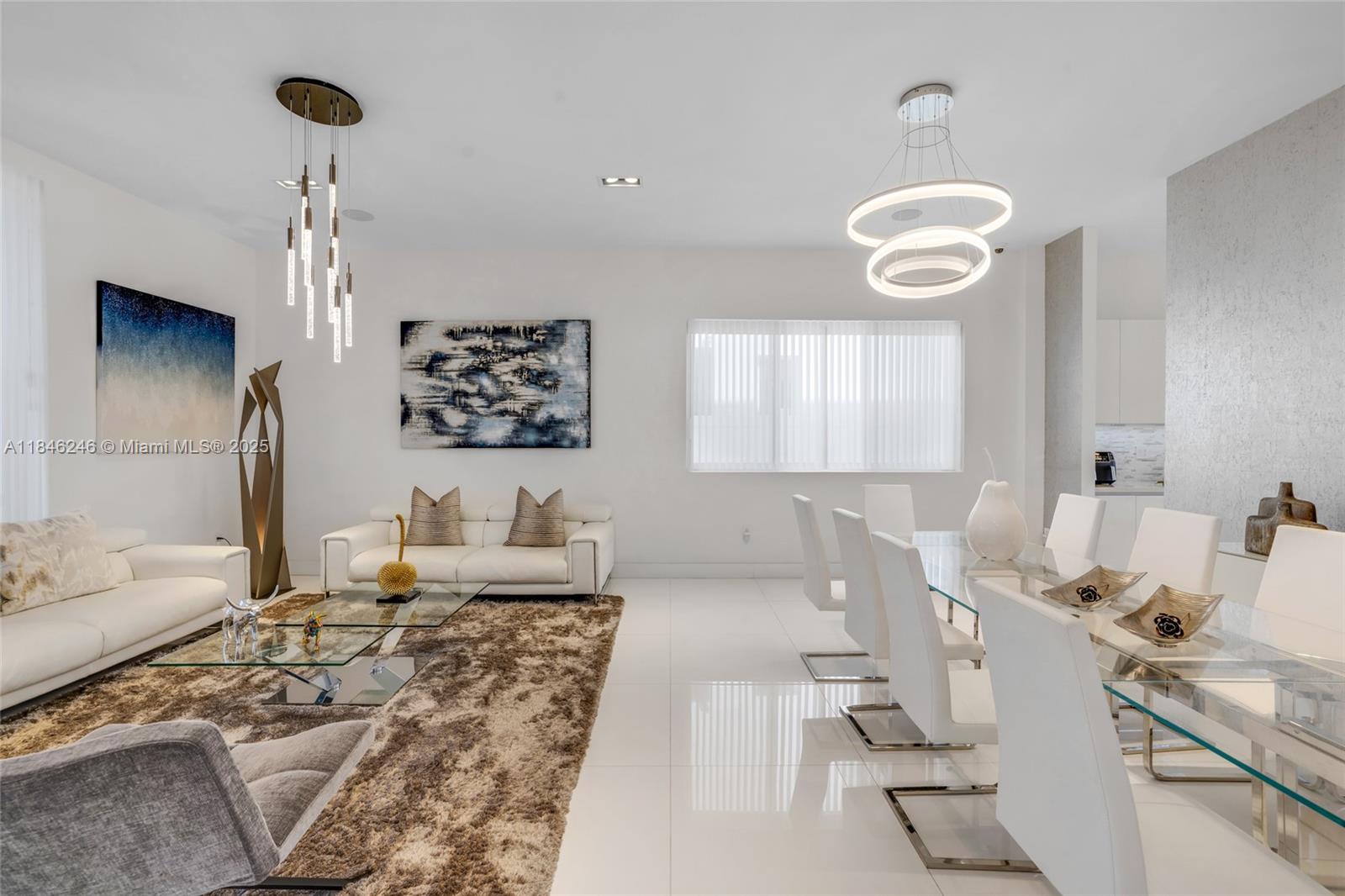 7535 NW 102nd Ct Doral, FL 33178