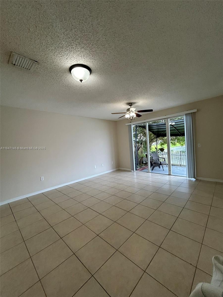 954 NE 42nd Ter Homestead, FL 33033