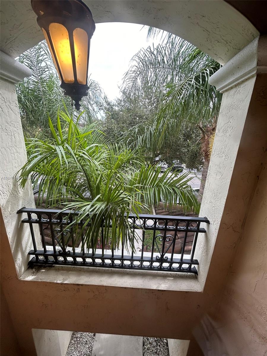 954 NE 42nd Ter Homestead, FL 33033