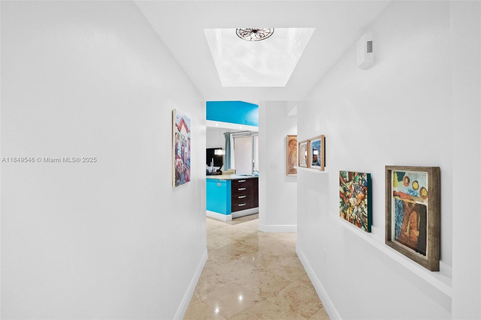 19900 E Country Clb Dr #212 Aventura, FL 33180