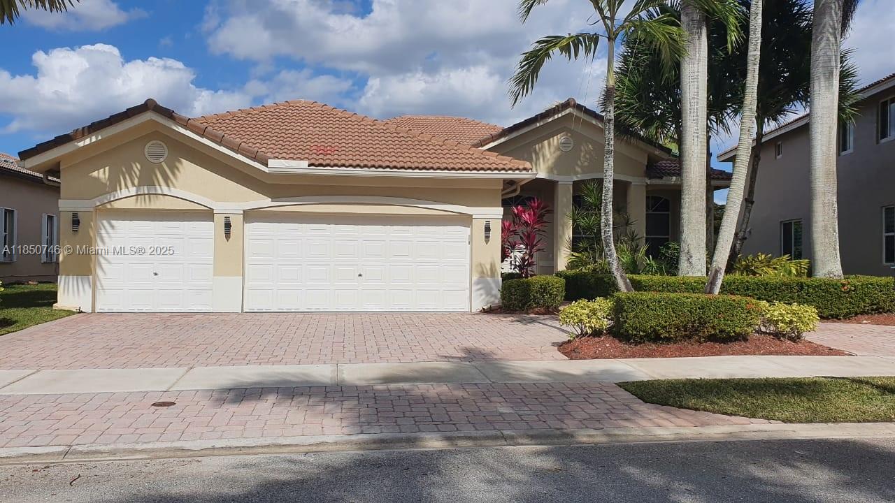 2408 Deer Crk Rd #2408