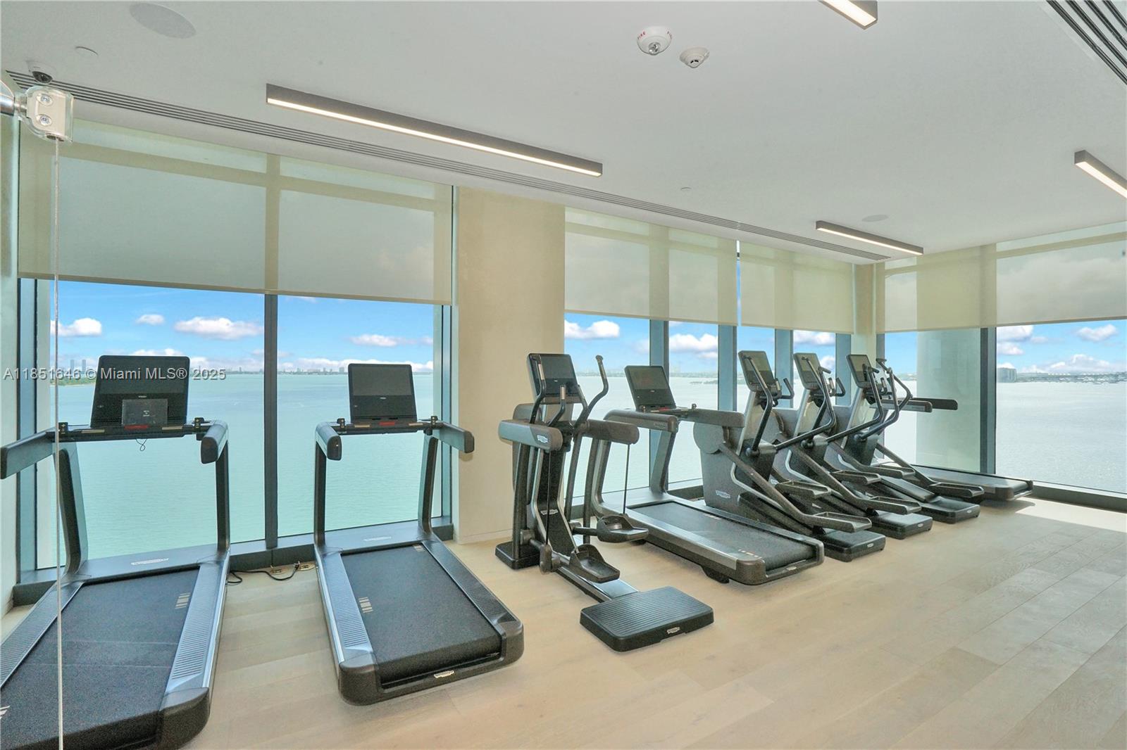 image One Paraiso Condo21