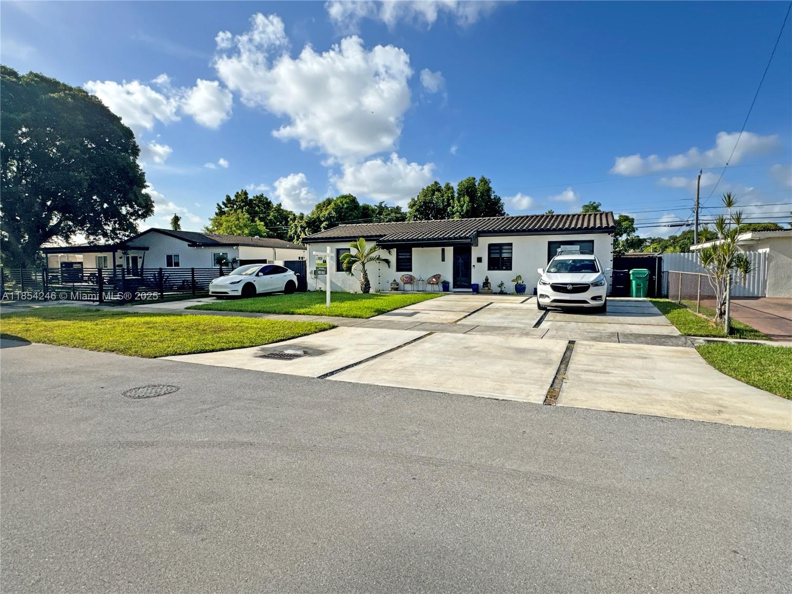 7580 SW 29th St