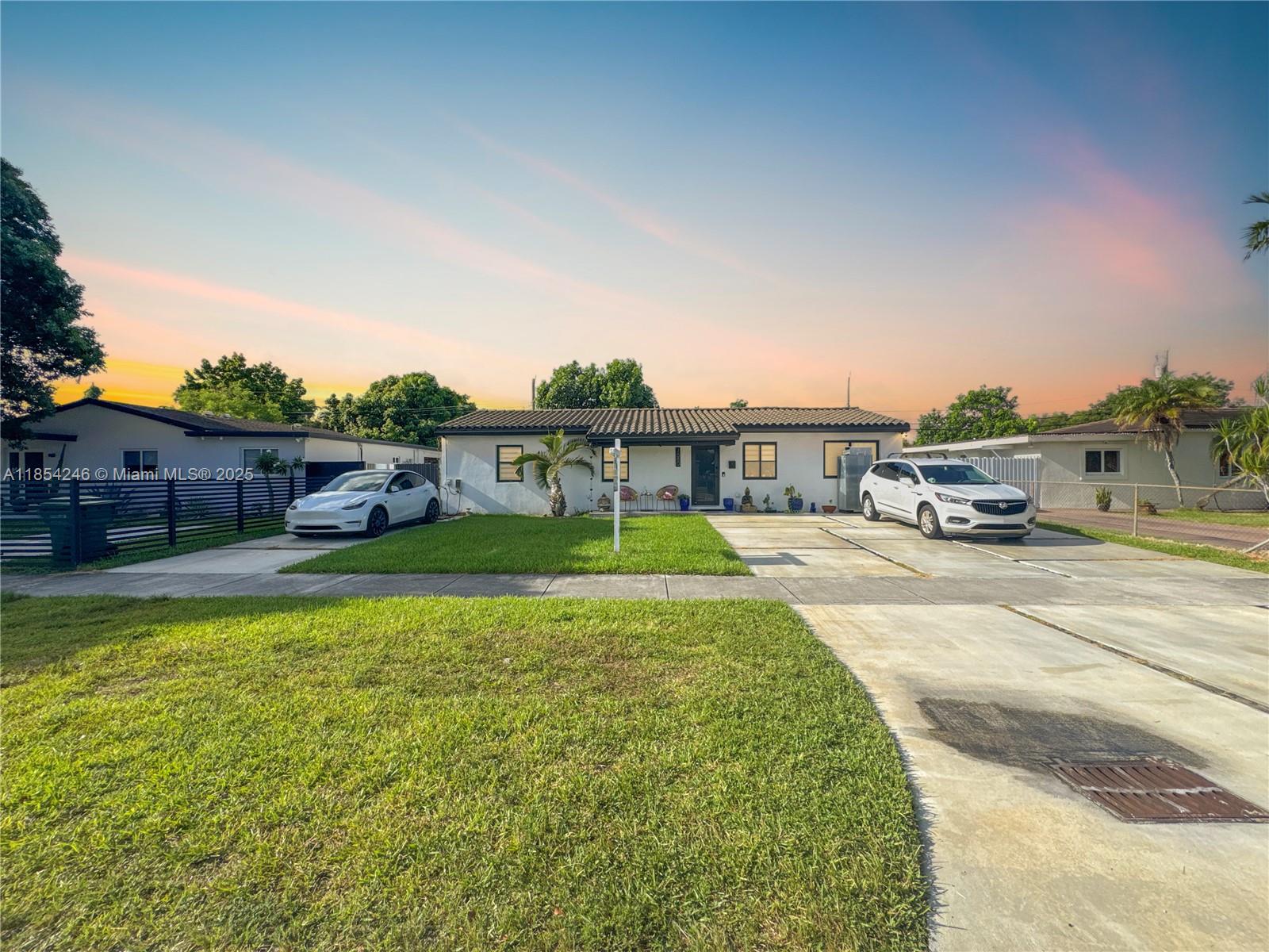 7580 SW 29th St Miami, FL 33155