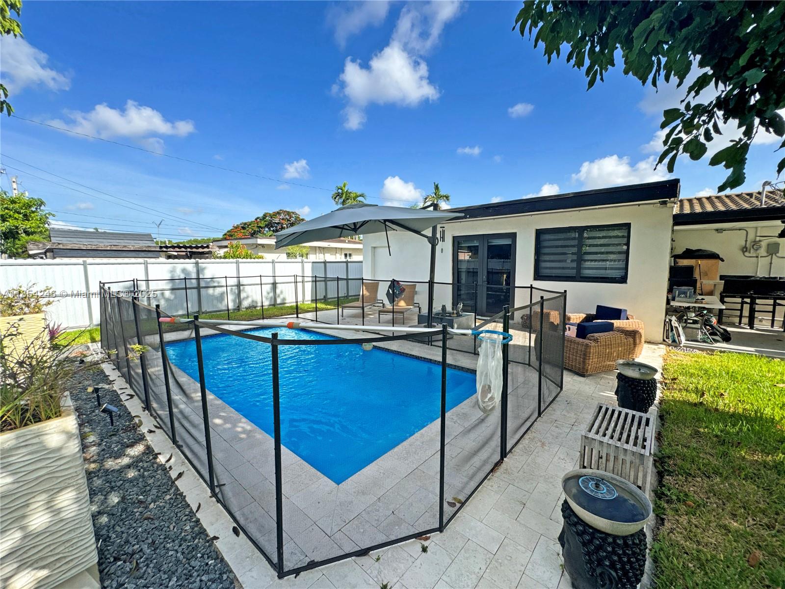 7580 SW 29th St Miami, FL 33155