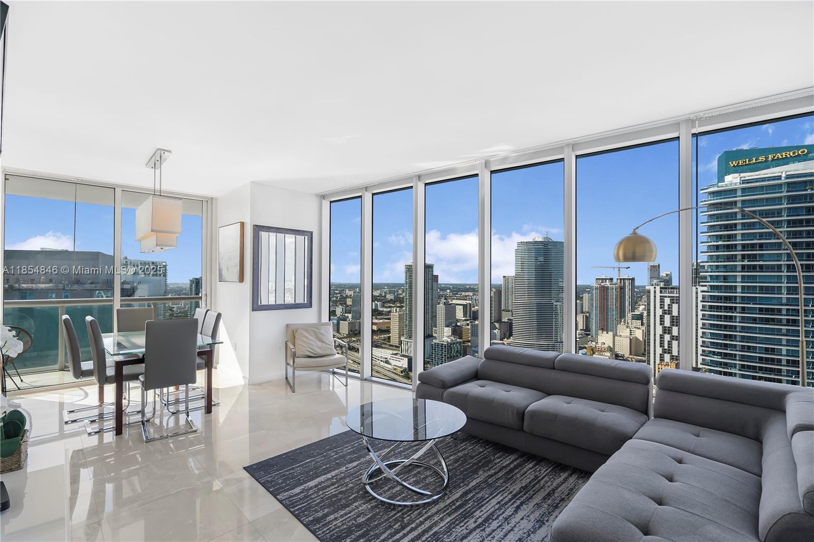 485 Brickell Ave #4404
