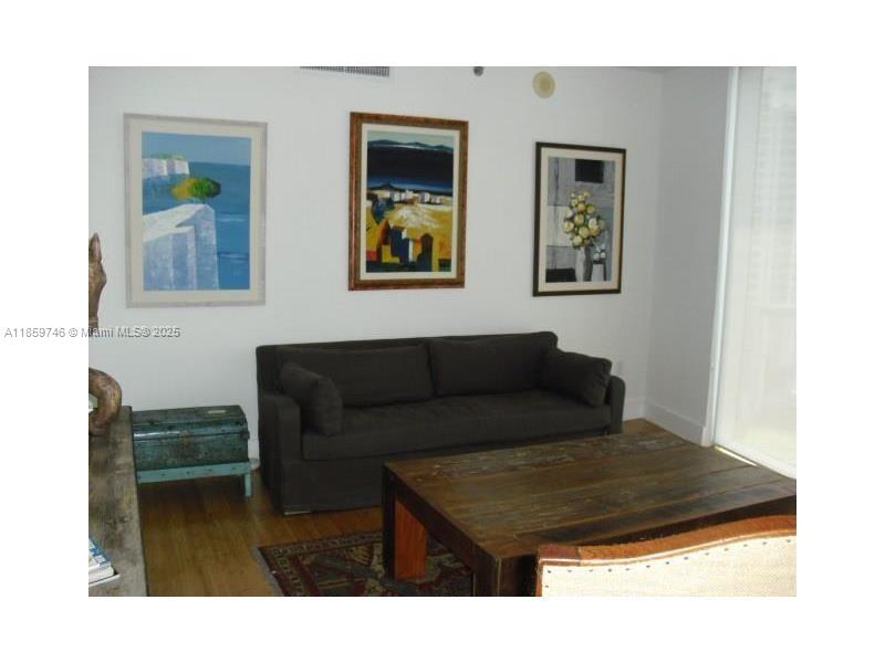 image Icon Brickell Condominium12