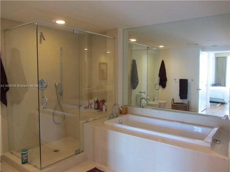 image Icon Brickell Condominium22