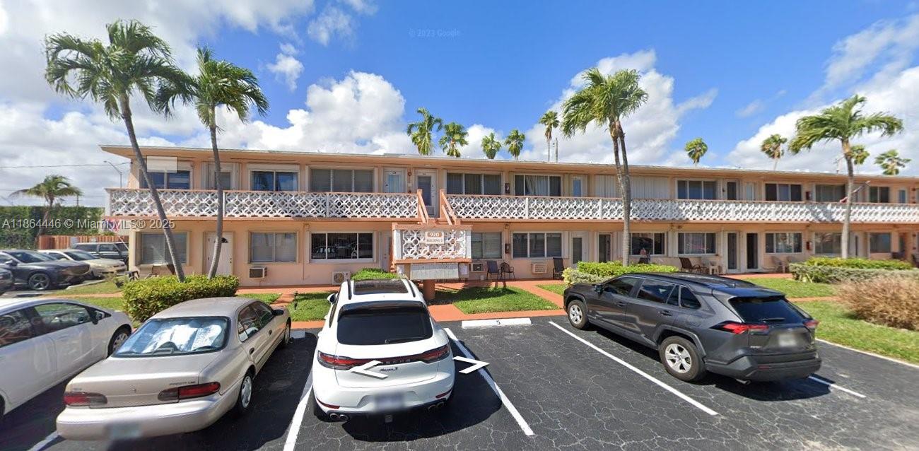 920 SW 11th Ave #9D