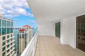 image The Club At Brickell Bay26