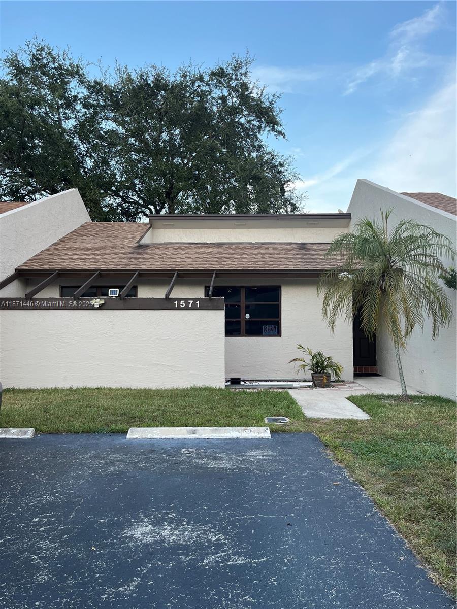 1571 NW 98th Way #1571