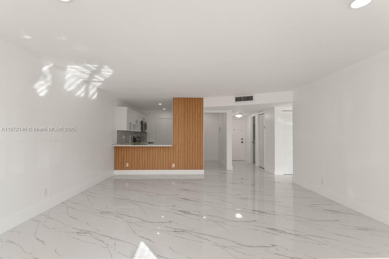 2251 NW 48th Ter #102