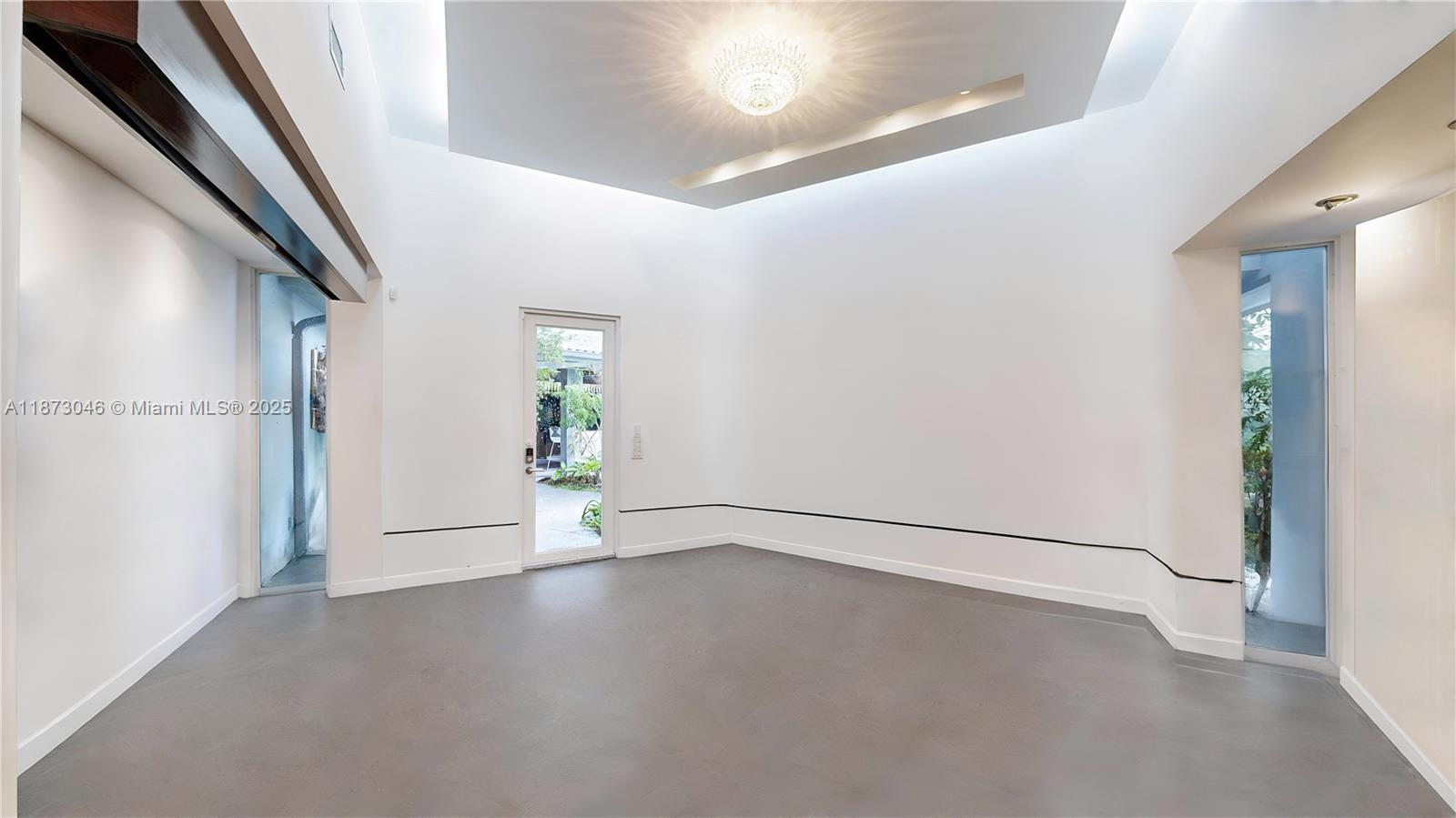 2101 Tigertail Ave Miami, FL 33133