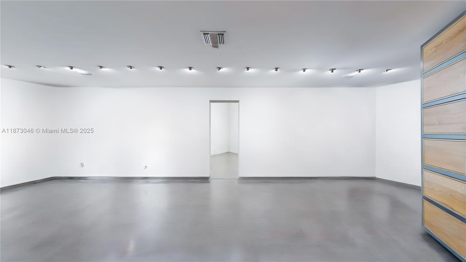 2101 Tigertail Ave Miami, FL 33133