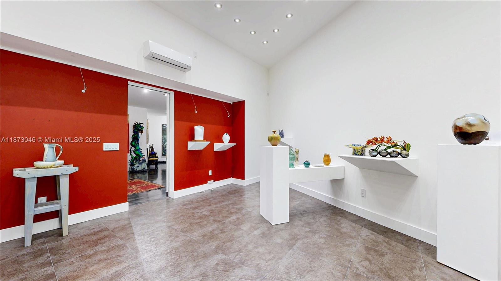 2101 Tigertail Ave Miami, FL 33133