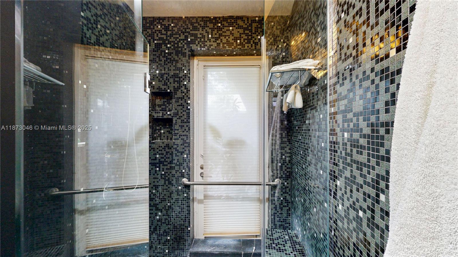 2101 Tigertail Ave Miami, FL 33133