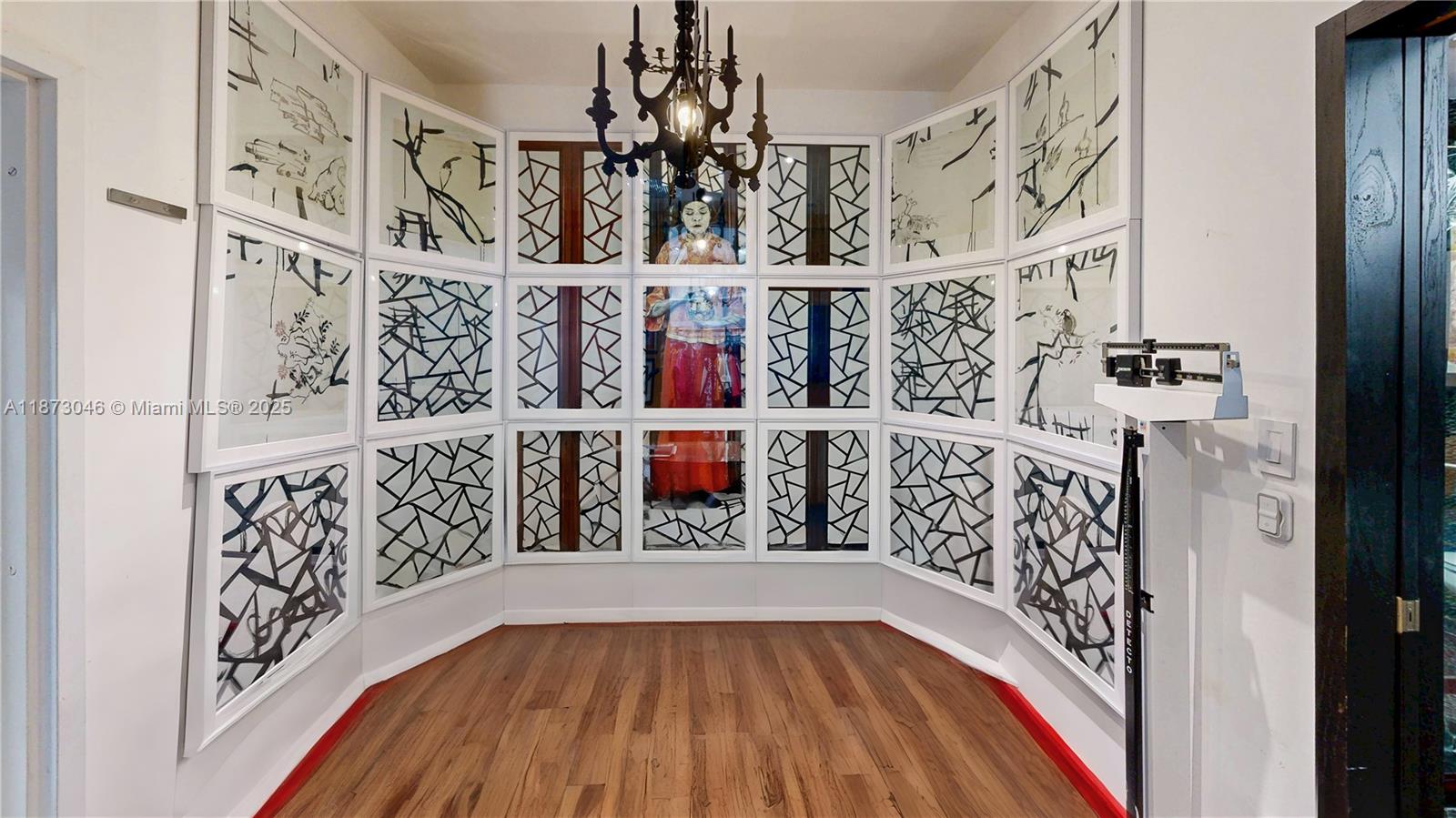 2101 Tigertail Ave Miami, FL 33133