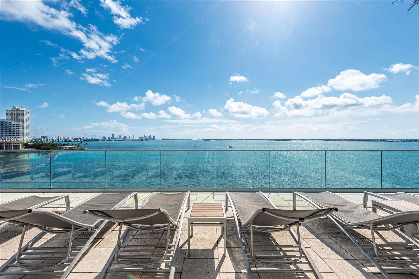 image The Mark On Brickell30