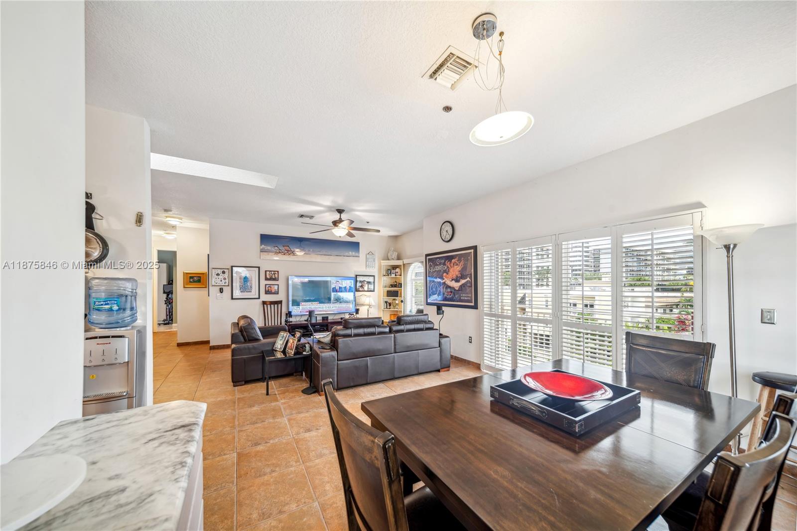 9008 Collins Ave #402 Surfside, FL 33154
