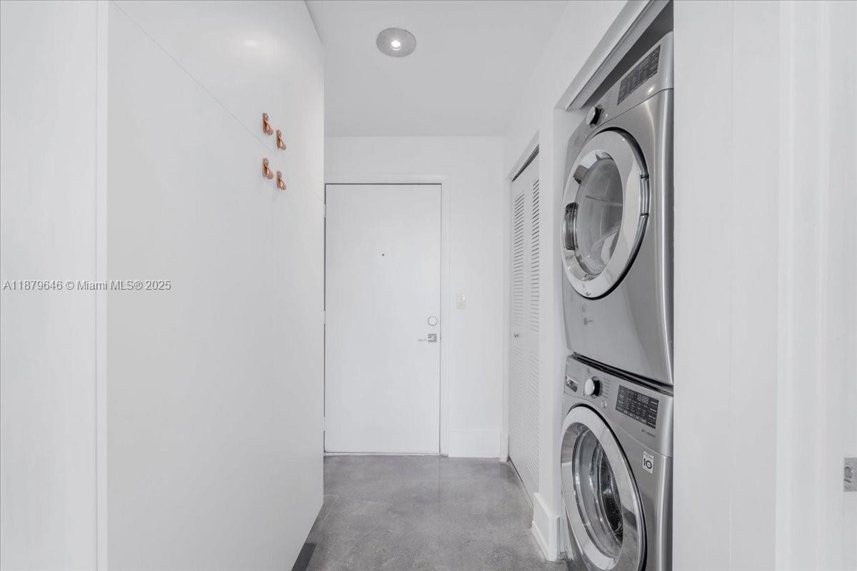 image The Loft Ii31
