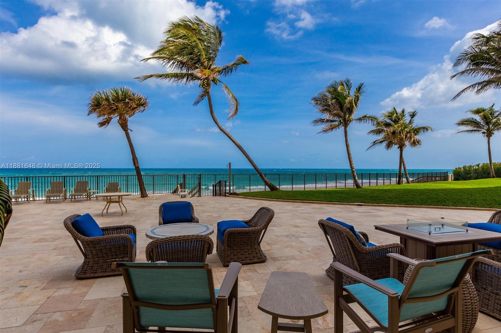 100 Beach Rd #204 Tequesta, FL 33469